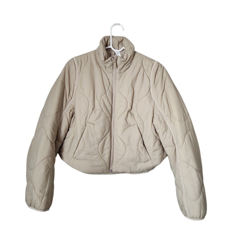 LULULEMON Quilted Light Insulation Cropped Jacket in Trench gorpcore 4
